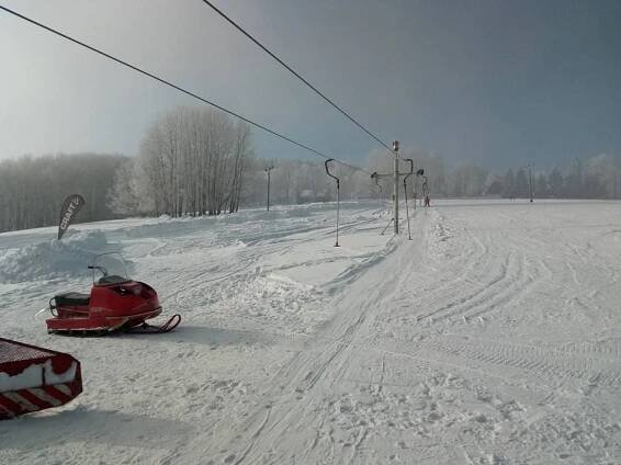 Skiareál Sklenařice  - vlek Metlák a Sklenařičák foto 6