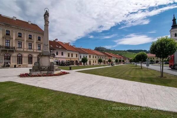 Mariánske námestie - Otv.hodiny, Cenník, Parkovanie, Mapa