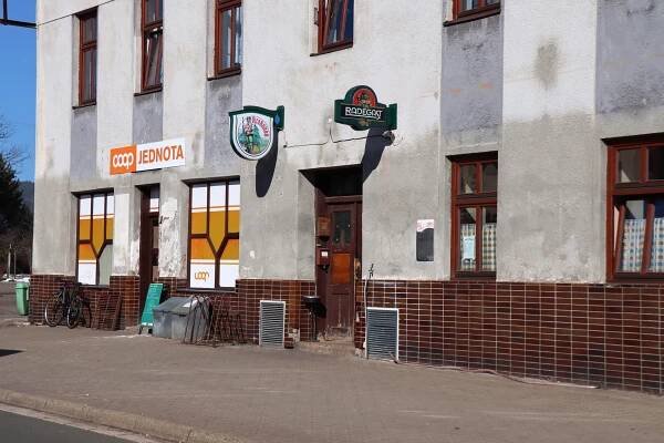 COOP Dvůr Králové n. L., družstvo foto 1