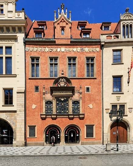 Soubor:Prague 07-2016 Old Town Square img3.jpg – Wikipedie
