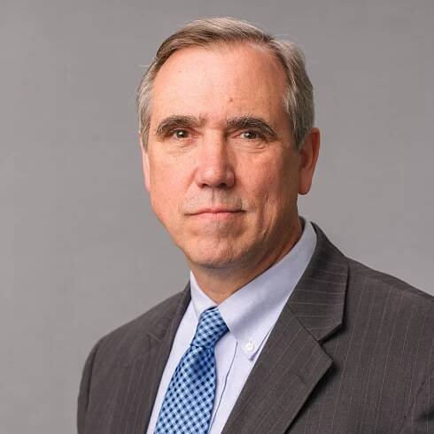 Sen. Jeff Merkley (D-OR)