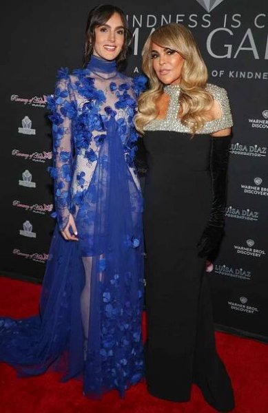 Aliana Lohan (L) and Dina Lohan attend the 2025 Luisa Diaz Foundation Gala