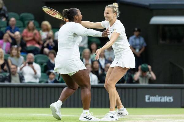 13 Surprising Wimbledon Rules You Didn't Know Players and Spectators Must Follow (Including Why the Tournament Has a Curfew)