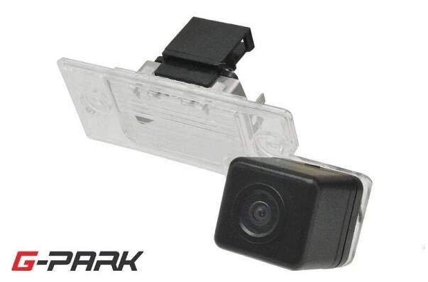 CCD parkovaci kamera VW Golf V skoda Yeti 8
