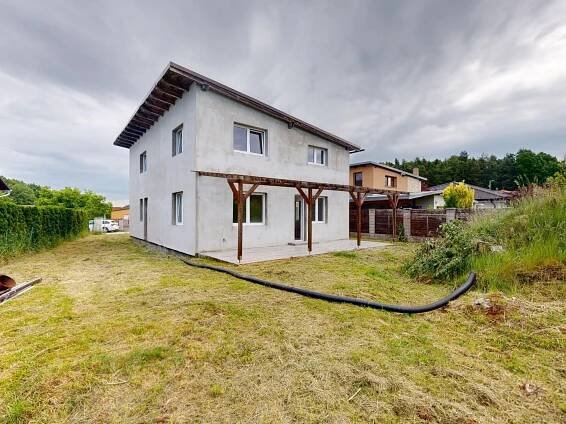 SRUBEC - PRODEJ RODINNÉHO DOMU - REALITY HORŇÁK | jihočeský realitní makléř 