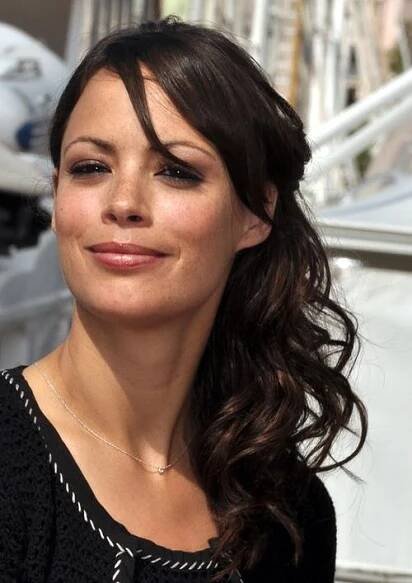 Soubor:Berenice Bejo Cannes 2011.jpg