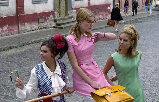 Rebelové - Z filmu - Betka Stanková, Anna Veselá, Zuzana Norisová