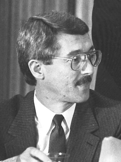 Robert Wesley Naylor – Wikicitáty