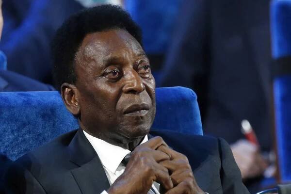 Pláče nejen Brazílie. Zemřel legendární fotbalista Pelé, bylo mu 82 let