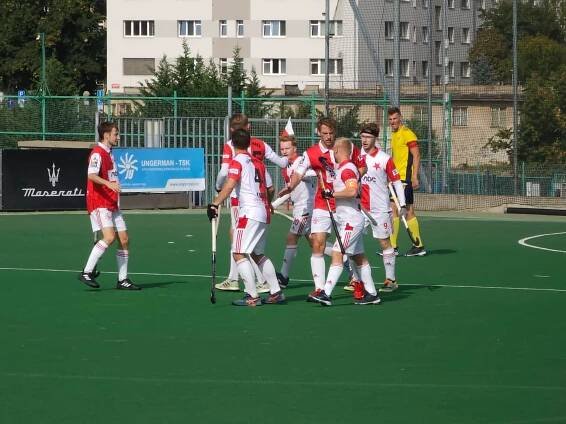 Muži „A“ – Víkend přinesl 6 bodů – SK SLAVIA PRAHA