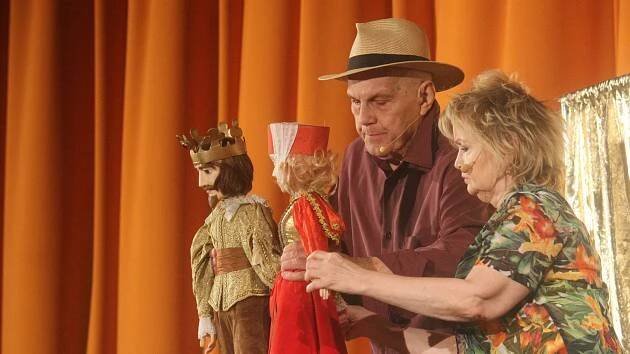 Divadlo Jana Přeučila a Evy Hruškové okouzlilo děti
