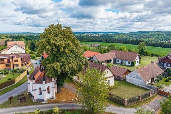 Prodej chalupy, 1592 m2, Temešvár | Reality.iDNES.cz 