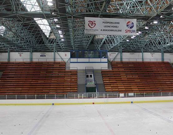 Zimní stadion v Hradišti čeká demolice. Teď vybírají zhotovitele stadionu nového