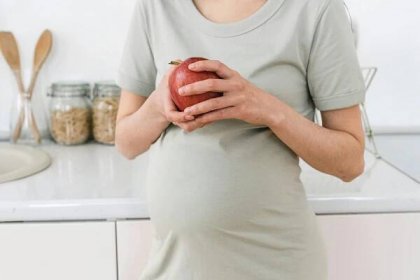 Jaké potraviny jíst v těhotenství a kterým se naopak vyhýbat? - Babyweb.cz