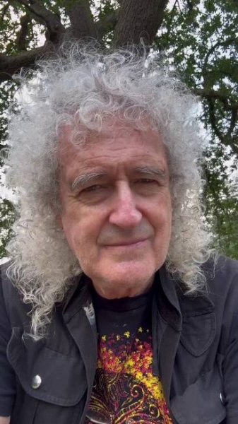 Kytarista z Queenů Brian May: Mozková mrtvice!