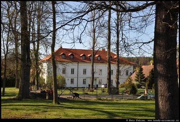 Chotiměř – fotografie / hrady-zriceniny.cz