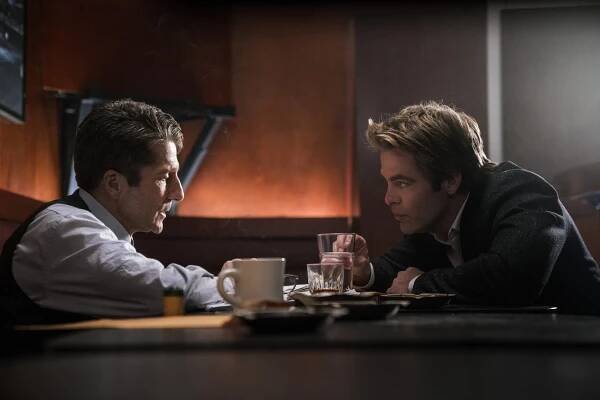 Já jsem noc - Phenomenon of Interference - Z filmu - Leland Orser, Chris Pine