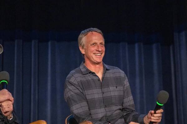 Tony Hawk – Spectacle Photo
