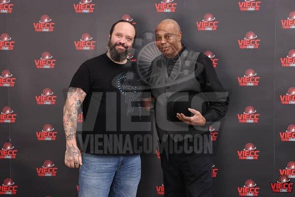 Michael Winslow Foto Ops - VIECC® Vienna Comic Con
