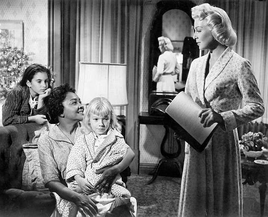 Juanita Moore, Oscar-Nominated Actress, Dies at 99 - The New York Times