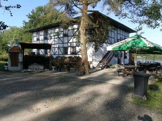 Rybářská bašta Svěcený - Restaurace, Penzion Cerniny Exteriér fotografie