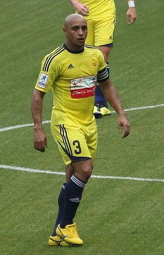 File:Roberto Carlos 7221.jpg - Wikimedia Commons