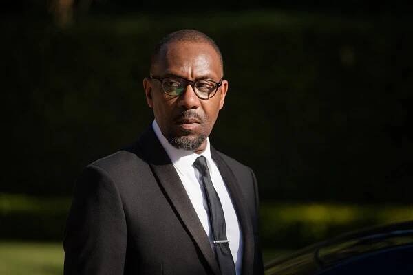 Lenny Henry - Pán času - Spyfall, Part 2 - Z filmu