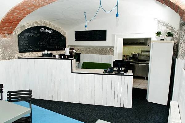 Bistro 1