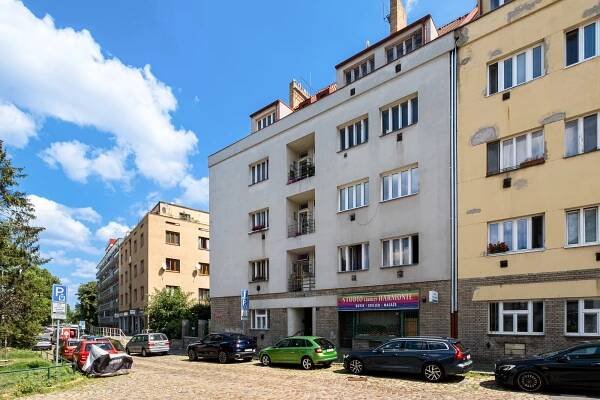 prodej bytu v Praze Podolí | Jindřich Kuthan - realitní makléř Benešov