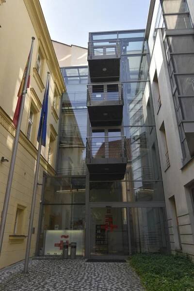 Velvyslanectví Španělska - Knihovna Institutu Cervantes foto 2