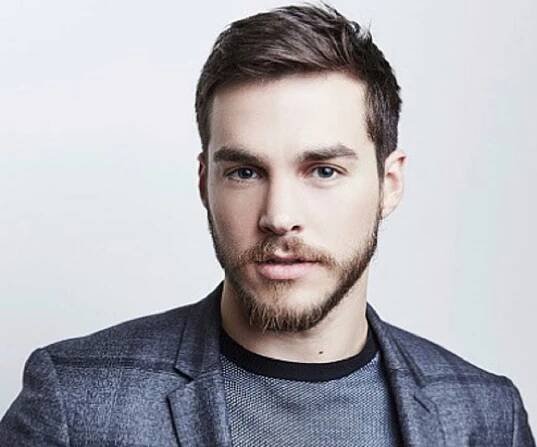 Chris Wood Biography - Facts, Childhood, Family Life & Achievements