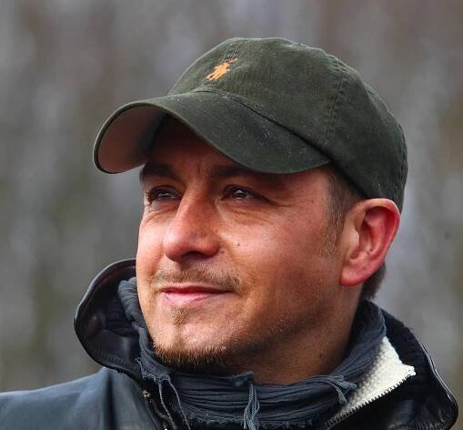 Erdoğan Atalay – herec, scénarista, spisovatel,a producer, malíř a podnikatel – Erdogan Atalay Czech Fan stránka