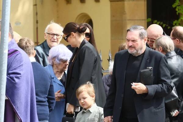 FOTO: Josef Kokta s mladším šynkem. – stránka 3