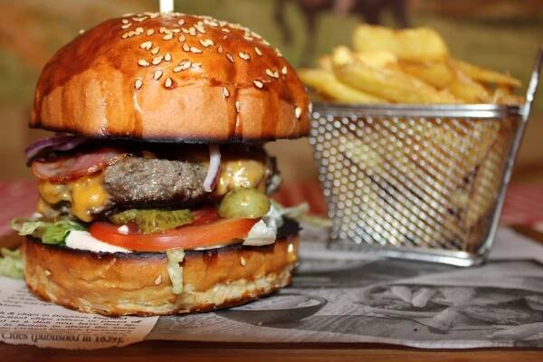 Hovězí burger s čedarem vč. hranolků pro 1-2 osoby - Image 8