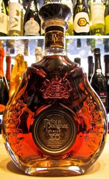 70cl, not stated, letters are outlined