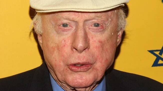 Zemřel nejstarší herec na světě: Norman Lloyd se dožil 106 let, režíroval Colomba – eXtra.cz