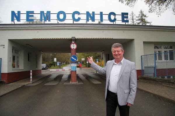 ANTONÍN TESAŘÍK (na snímku) je ředitelem Nemocnice TGM Hodonín od roku 2008.