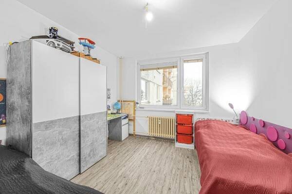 Prodej bytu 3+1, 71 m², Hradec Králové, ul. Pod Zámečkem - Tomáš Trojan 