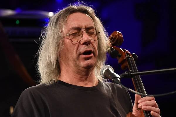 Špičkoví muzikanti vzpomínali na Petra Skoumala především jeho písničkami