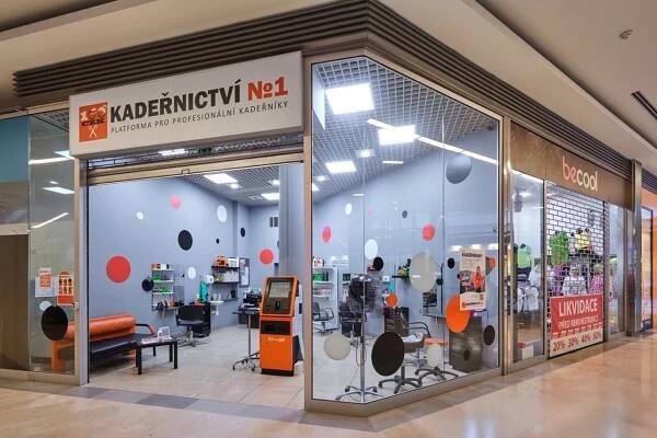 Liberec – OC Liberec Plaza | Kn1 Workers 