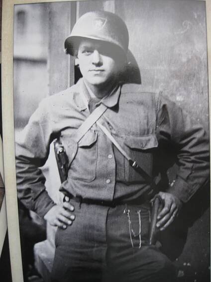 James Duncan (1925 - 2022)