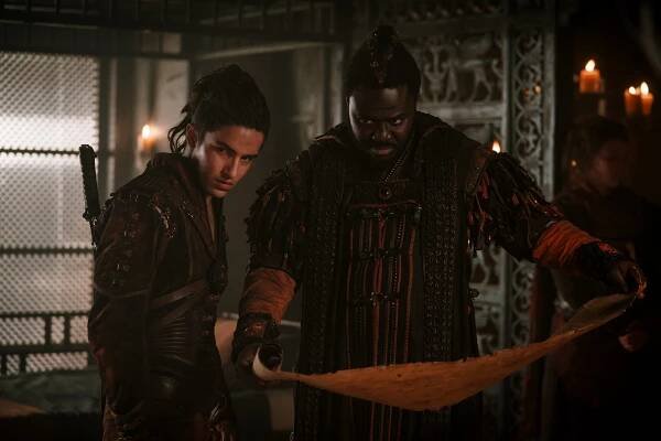 Into the Badlands - Dračí zub, dráp panterův - Z filmu - Aramis Knight, Babou Ceesay