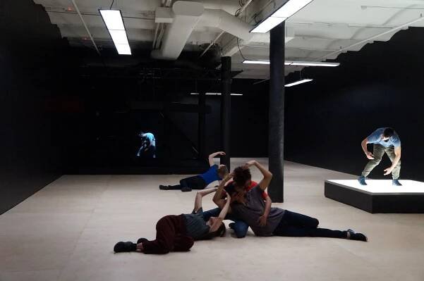 Alexandra Pirici: Movement: Capture and Elusiveness 