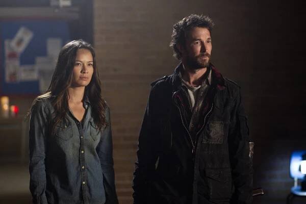 Falling Skies - Mutiny - Z filmu - Moon Bloodgood, Noah Wyle
