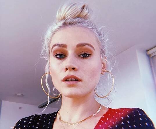 Olivia Taylor Dudley Biography - Facts, Childhood, Family Life & Achievements