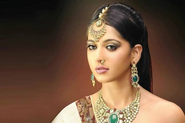 Bahubali Anushka Photos