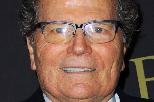 19-mind-blowing-facts-about-patrick-wayne