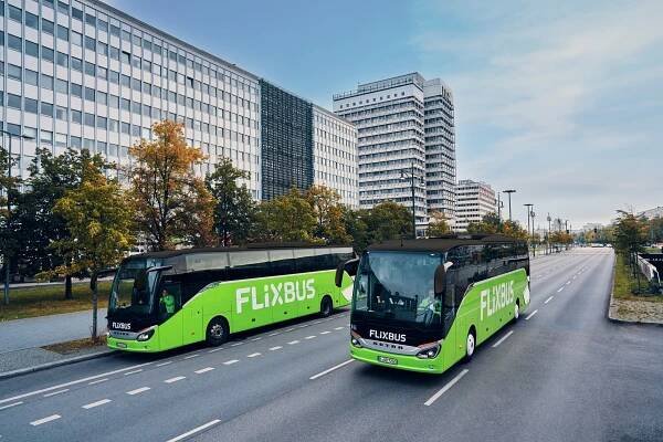 FlixBus spojuje Prahu s Rujánou