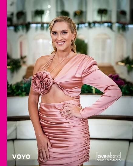 Královna proměn Zorka Hejdová: Moderátorka Love Islandu stokrát jinak. Pokaždé jiná žena, žasnou diváci