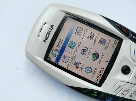 Nokia 6600 světle šedá odemčený 2G GSM odemykací Bluetooth klasický mobilní telefon